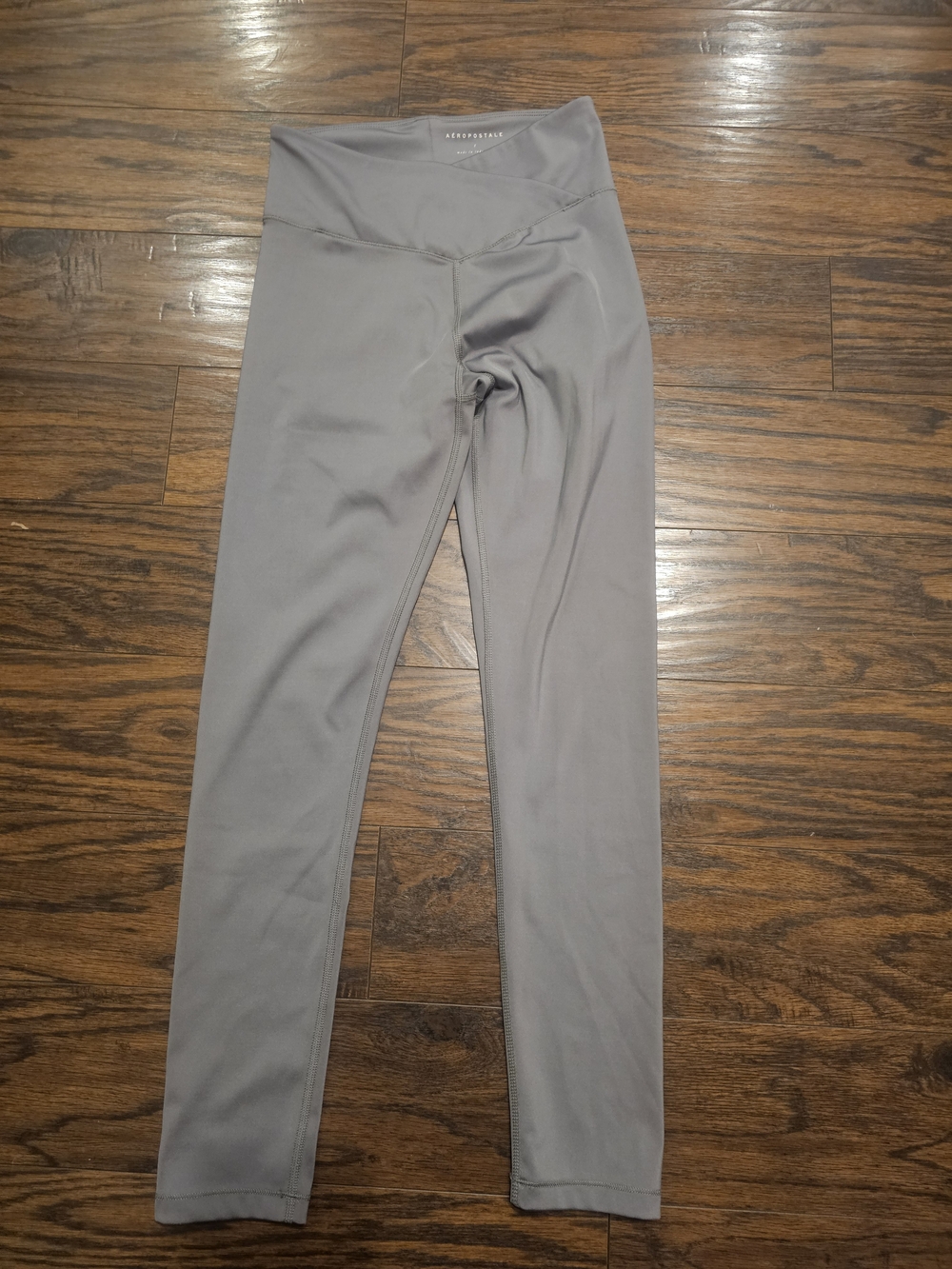 Aeropostale Light Gray High-Rise Athletic Leggings